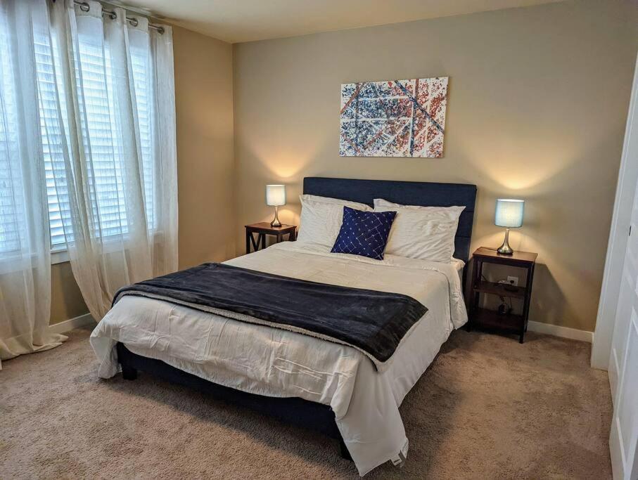 Spacious 3-Bedroom Home With Outdoor Space Eugene Exterior photo